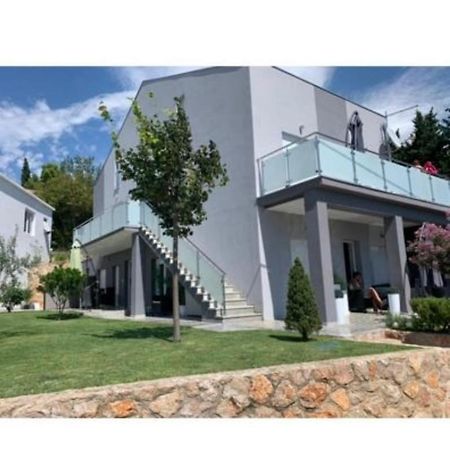 Apartmani Deluxe Ясенице Екстериор снимка