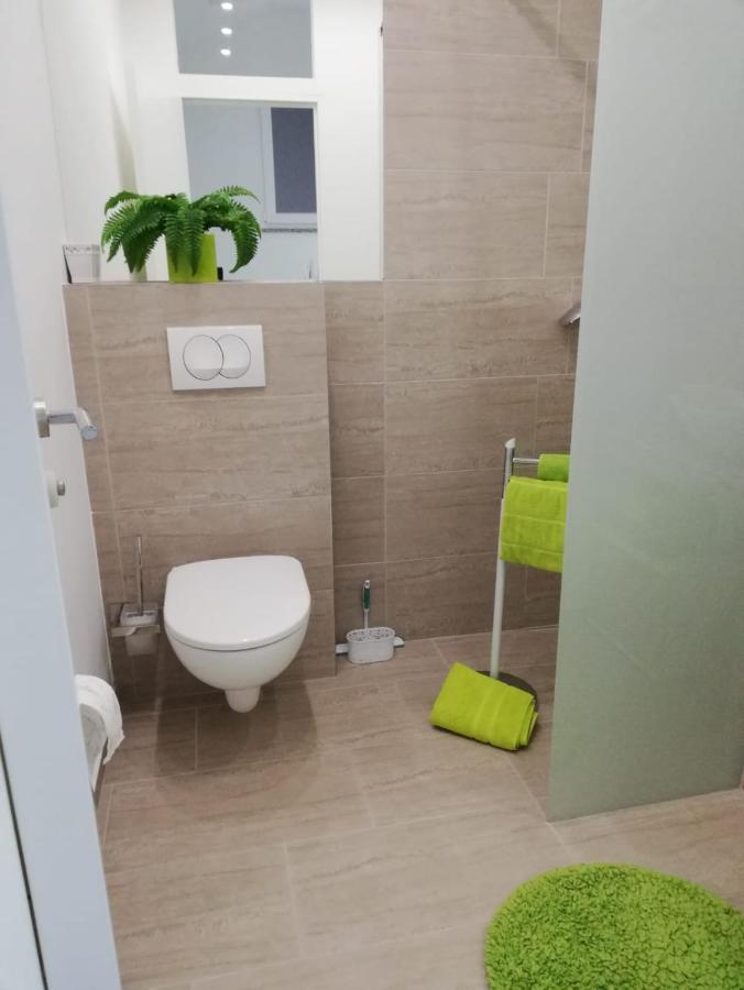 Apartmani Deluxe Ясенице Екстериор снимка