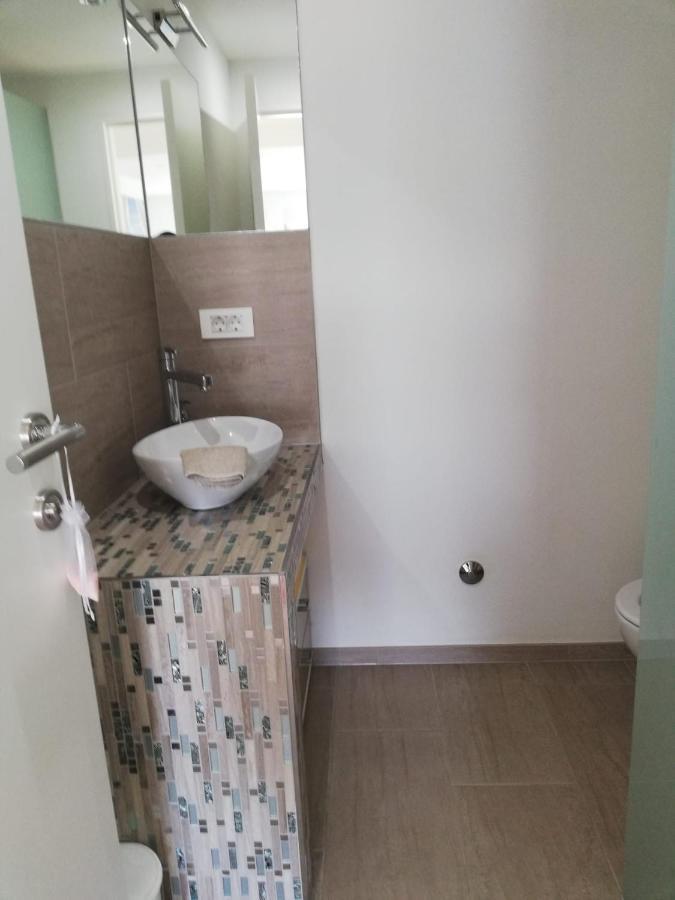 Apartmani Deluxe Ясенице Екстериор снимка